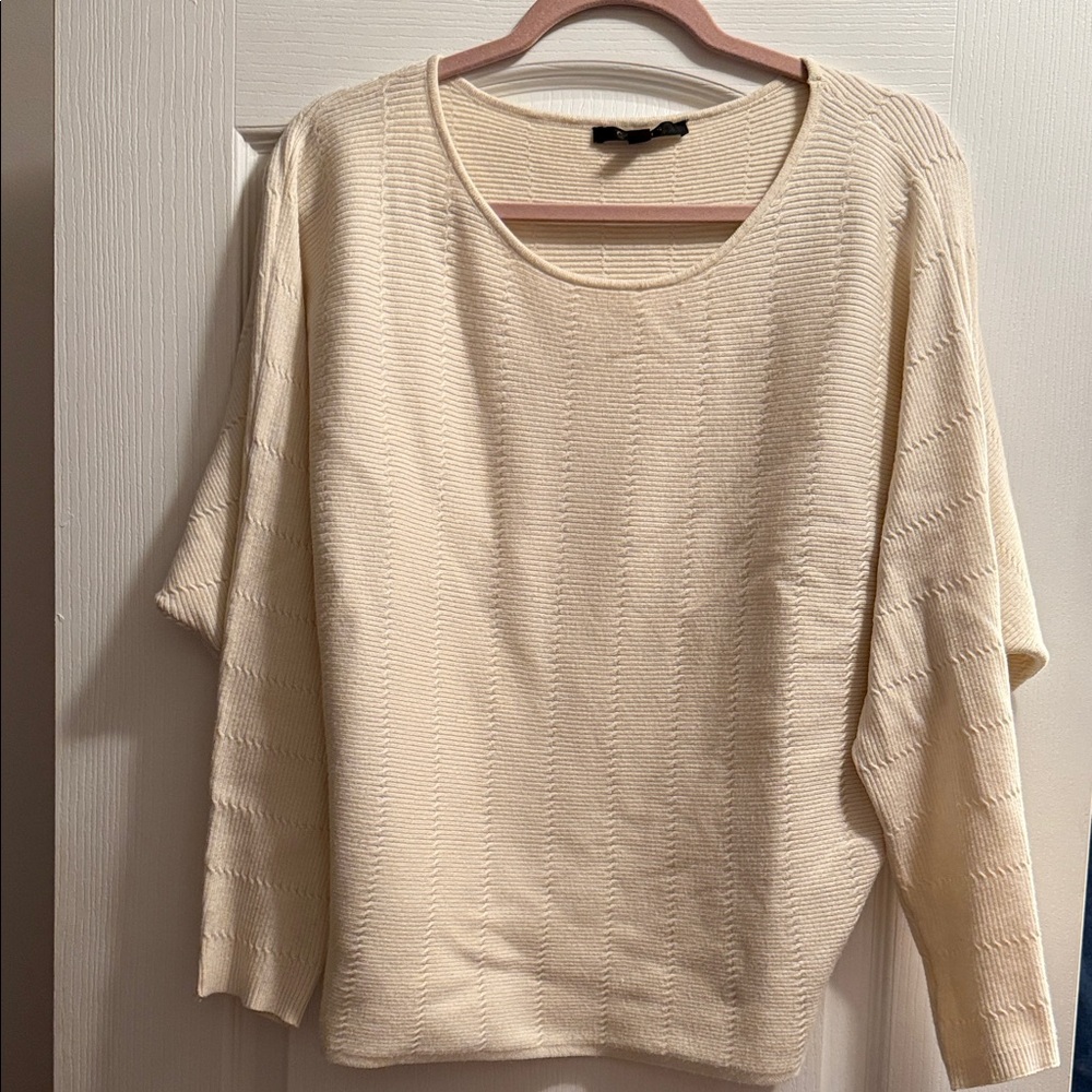Cyrus Cream Women's Crew Neck Sweater